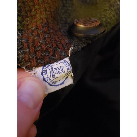 60s/70s Green,‎ Brown, and Blue Plaid Overcoat - Picture 4 of 5